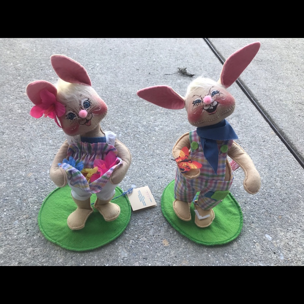 Annalee Rabbits